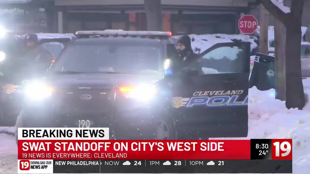 Standoff in Cleveland's West Boulevard neighborhood