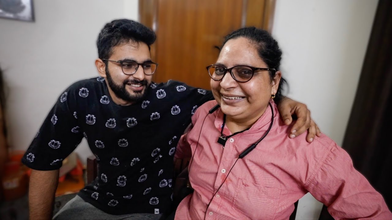 Aanchal Is BACK with Her MOM 😃