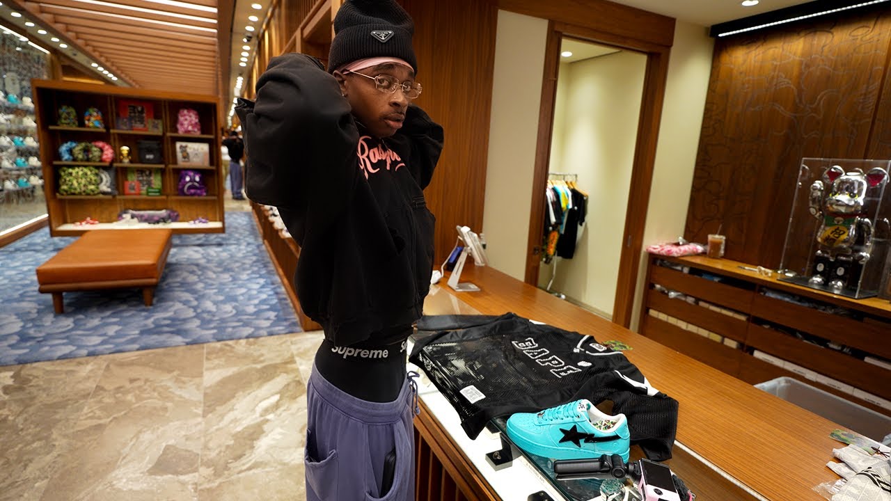 I WENT SHOPPING AT BAPE