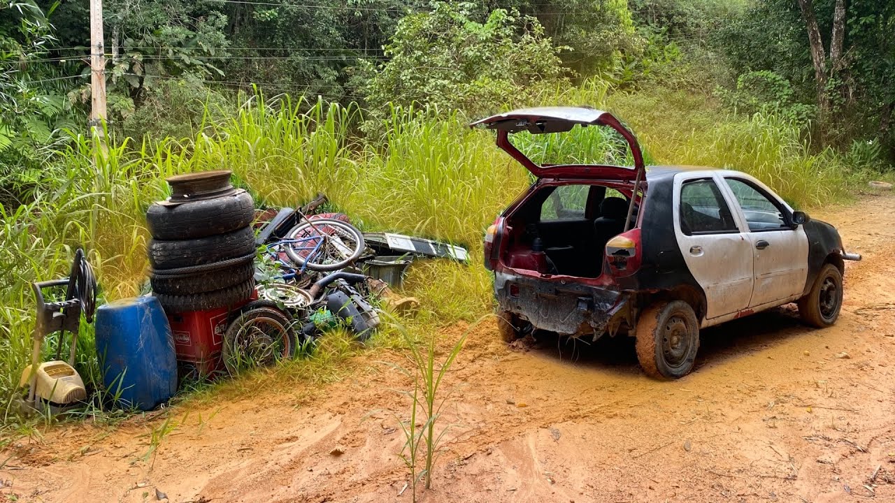 USEI O PALIO PARA CARREGAR SUCATA E FERRO VELHO.