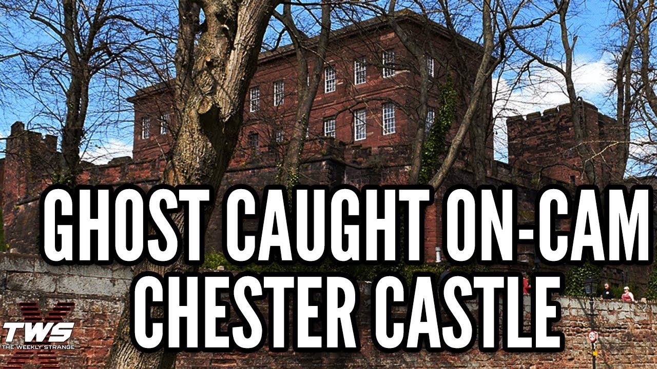 Безликий призрак в замке Честер: камера видеонаблюдения поймала средневекового призрака. THE WEEK...