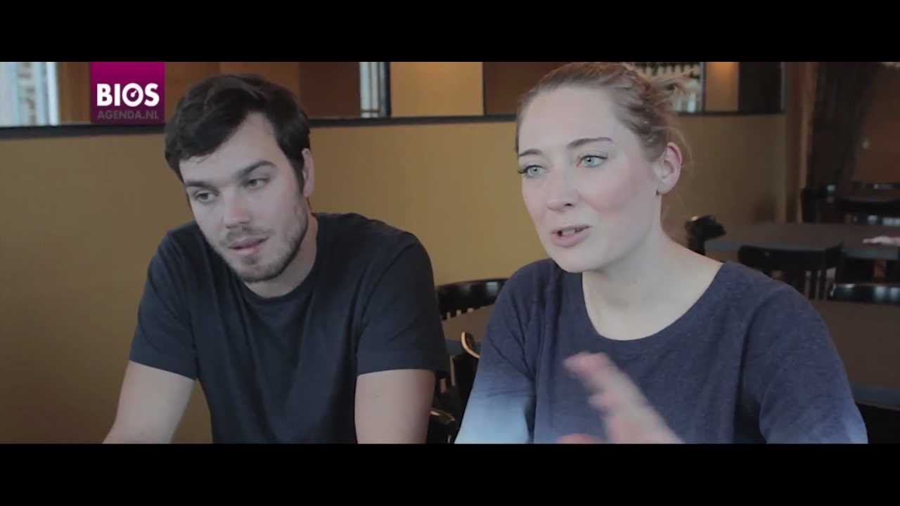 Schrijnend, pijnlijk en grappig - Interview over de Ontmaagding van Eva van End