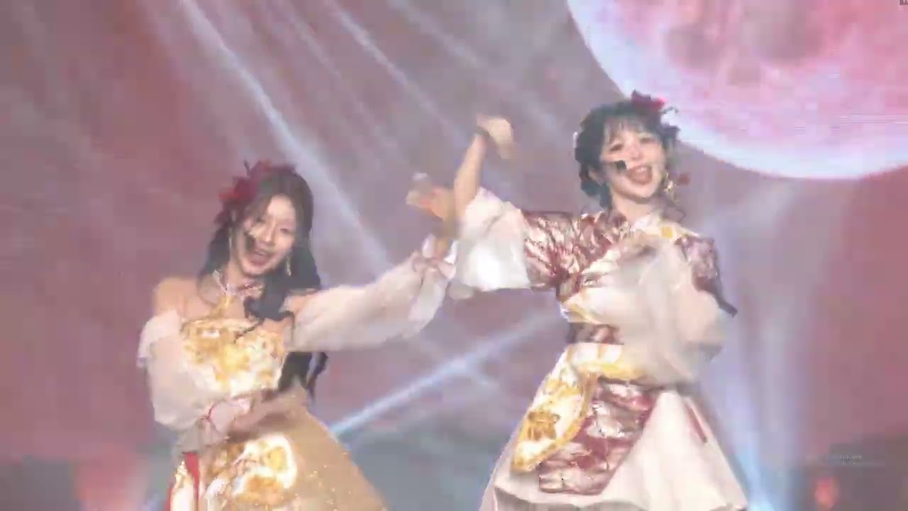 SkyLanternWish FirstPerf BNK48/TSH48 (เเสดงสดครั้งเเรก)