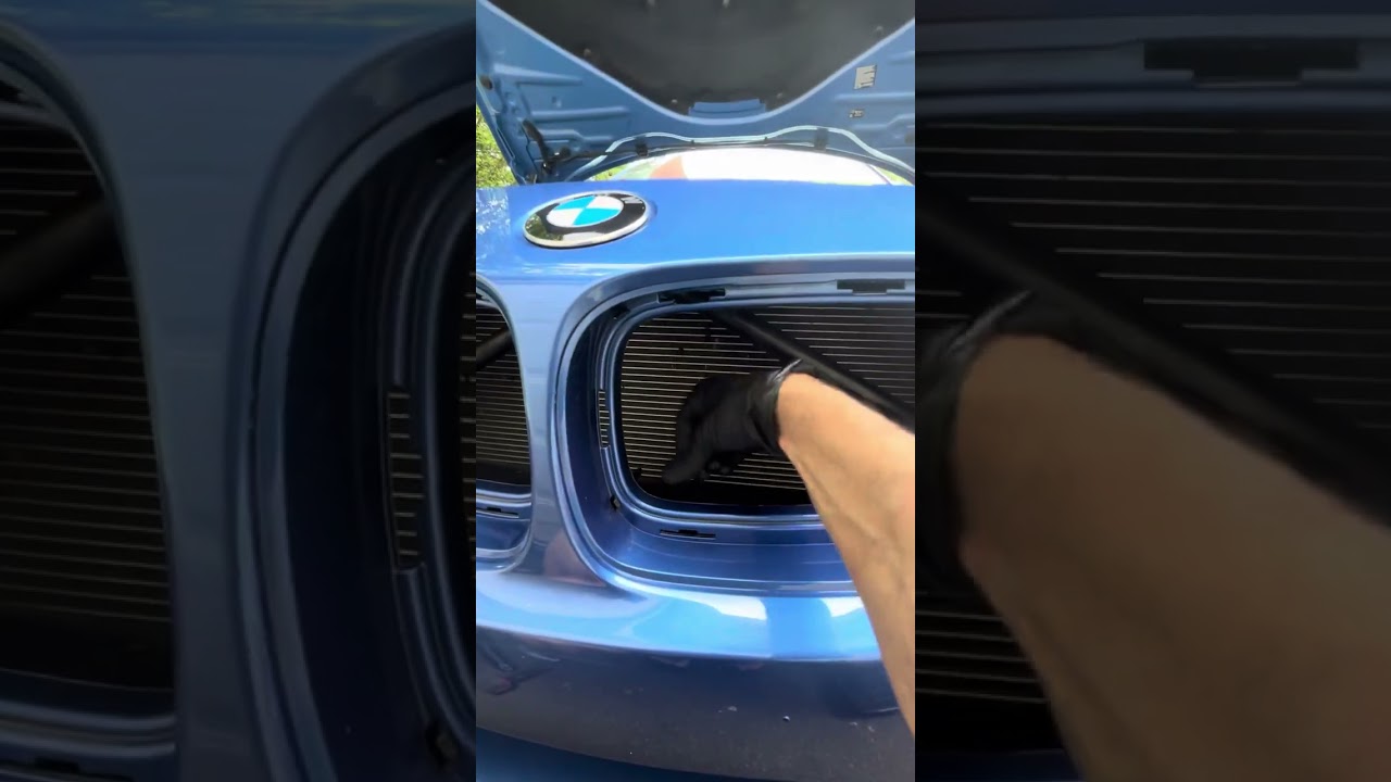 Снятие решетки радиатора BMW F22 2 серии - 2016 M235i