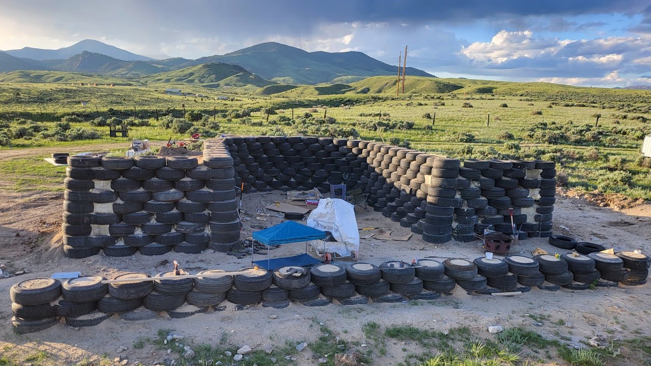 Mini Earthship Build part 14: Tires Are Finished!