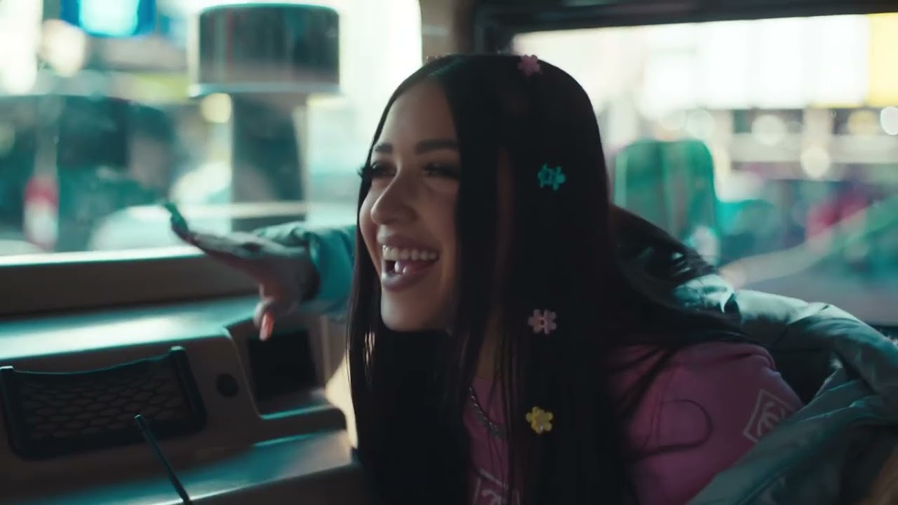 KAROL G, Mariah Angeliq - EL MAKINON (Official Video)