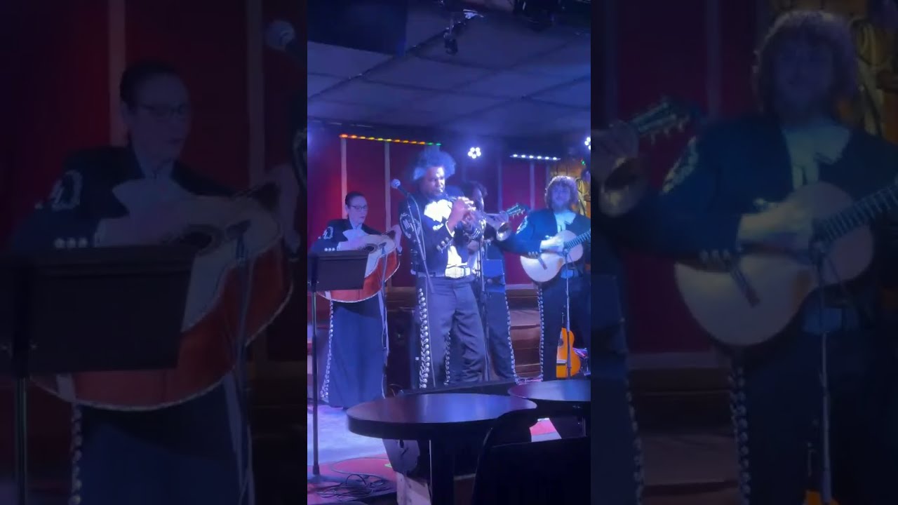 Mariachi Libertad  #livemusic  #mariachi #weekend 