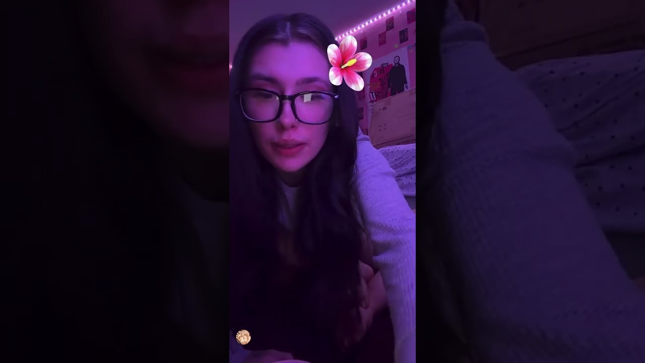 TikTok live красивые ноги подошвы