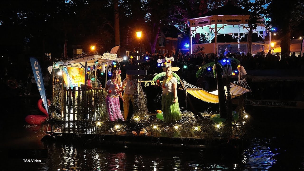 Gondelvaart 23 augustus 2019 in Appingedam was weer prachtig.