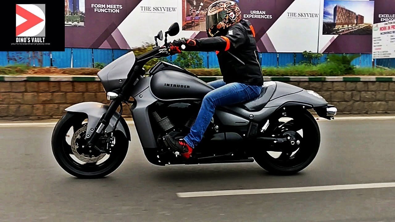 Suzuki Intruder M1800R Review, First Ride, Walkaround #Bikes@Dinos