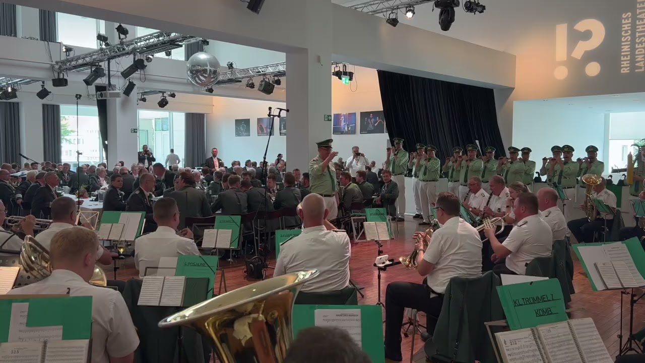 Im sonnigen Süden / Vereinigte Jägerkapelle Straberg / Schützenfest Neuss 2023