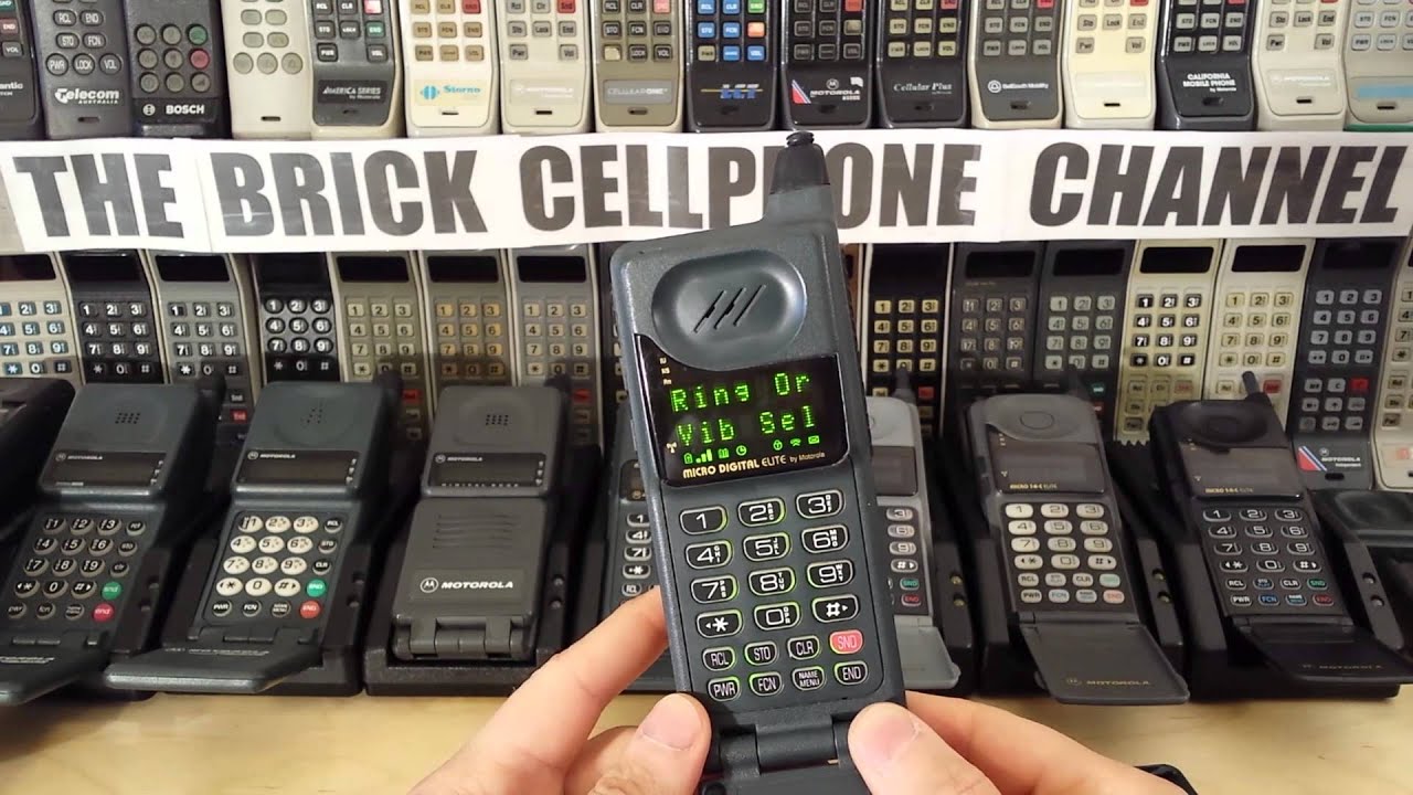 Motorola Digital Elite Microtac Old School Vintage Brick flip Cellphone