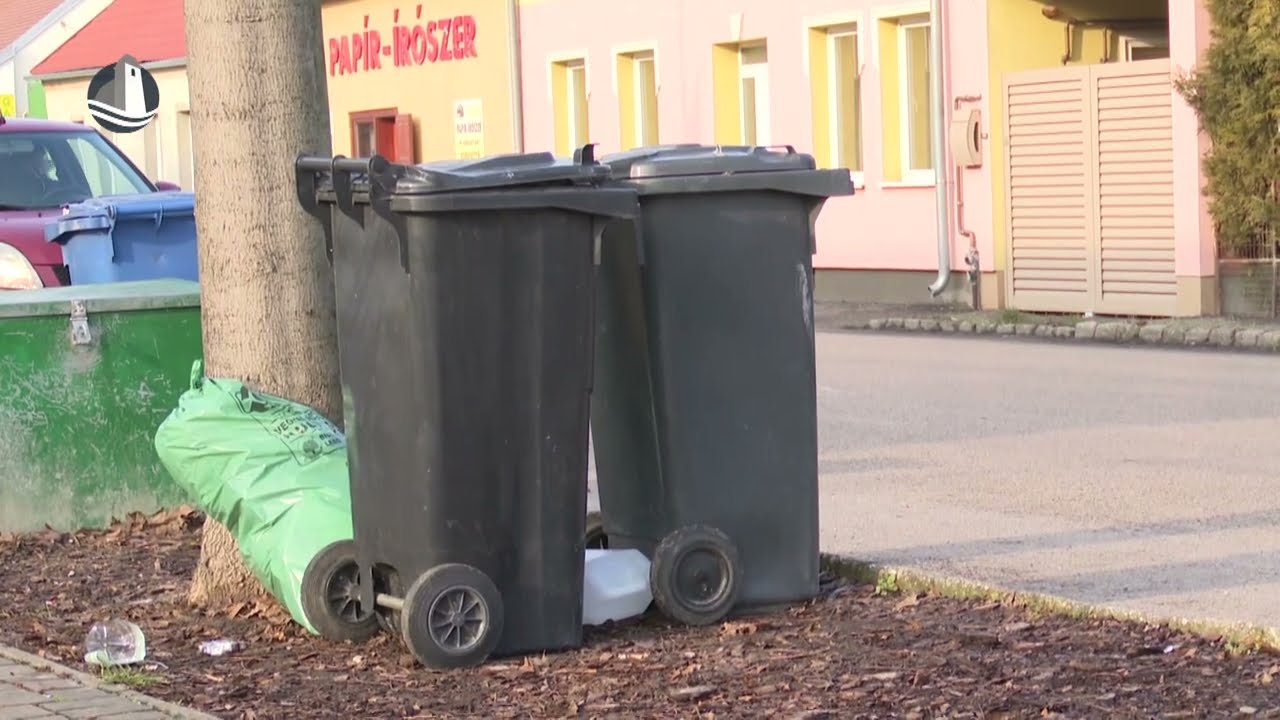 Ellenőrzik a kukák azonosító matricáit