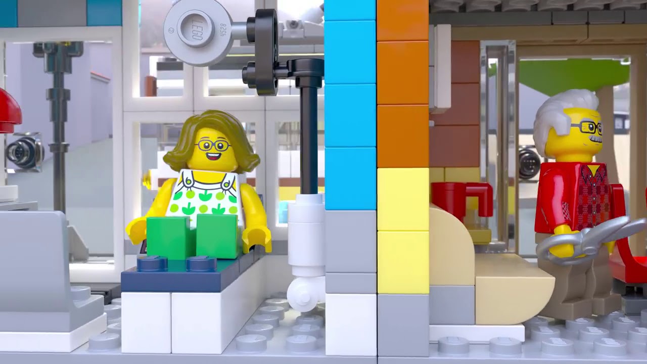 LEGO Creator Townhouse Pet Shop & Caf&eacute; 31097