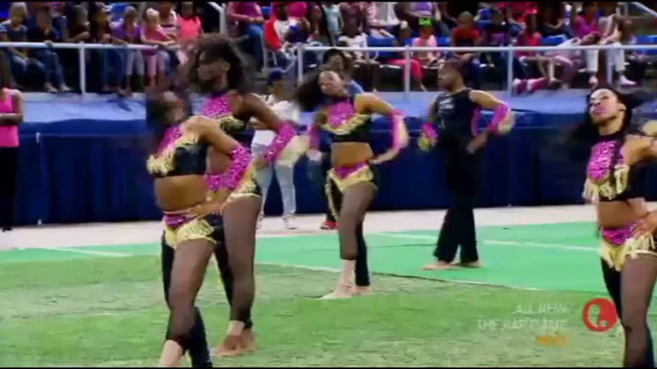 Dancing Dolls vs Xplosive Battle S3B