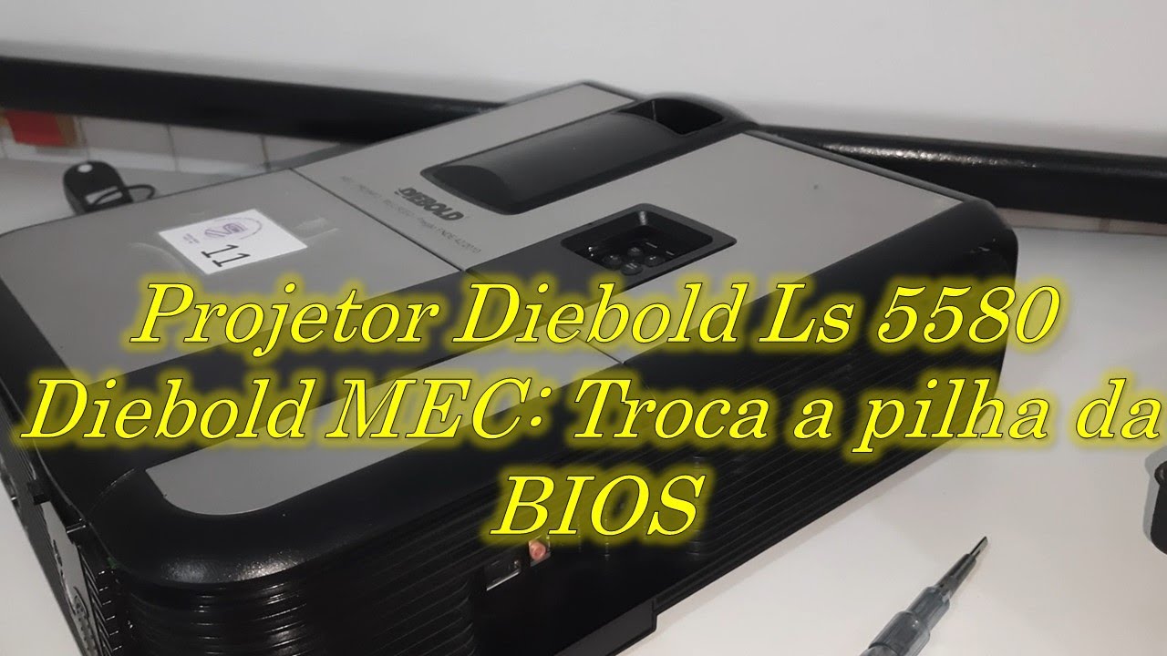 Projetor Diebold MEC: Troca a pilha da BIOS - Parte 1
