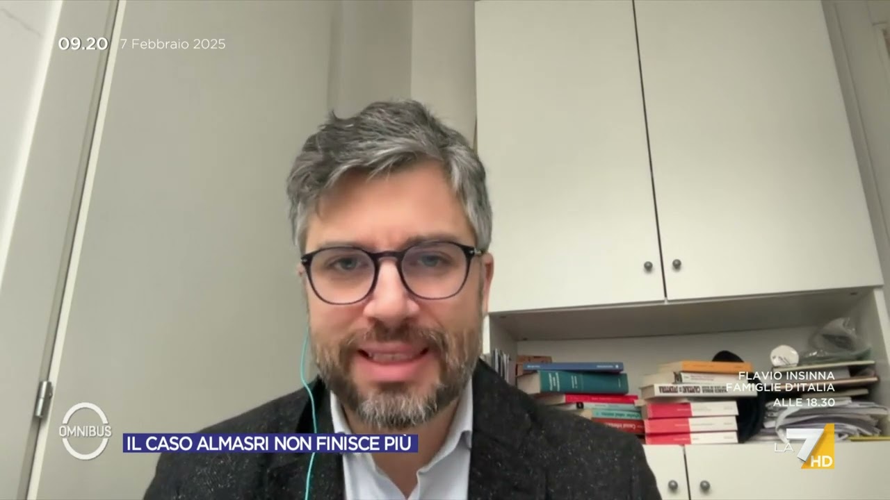 Paragon, Stefano Feltri: "Basta unire i puntini, tutti personaggi conosciuti ai servizi segreti ...