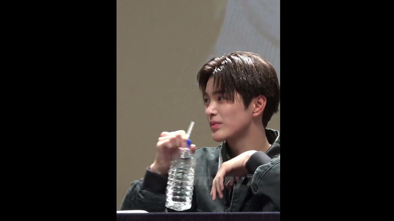 He's so cuteee #cortis #keonho