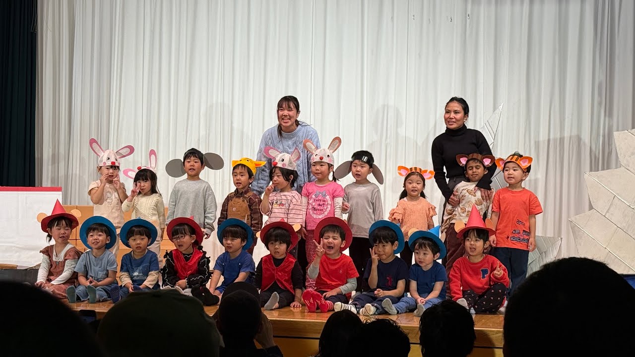 My son kindergarten play (hard to adapt with Japanese kids 😔) 