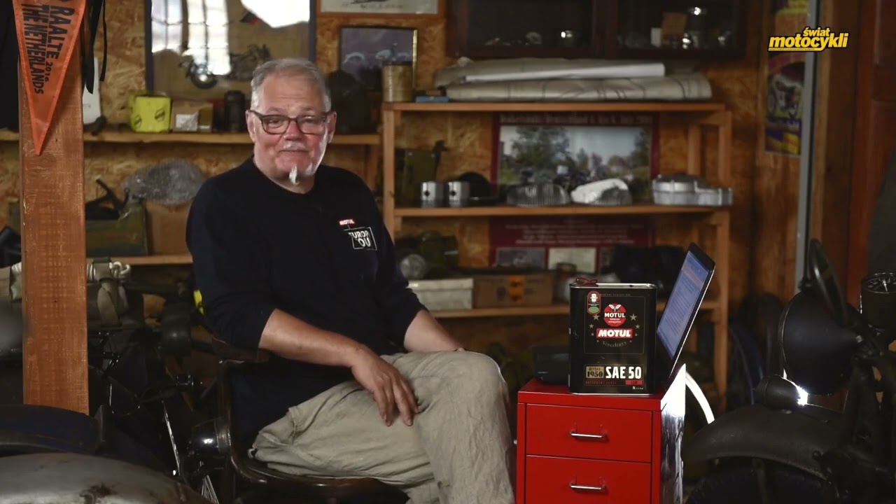 The First Motorcycle Race &ndash; History of Motorcycles with Lech Potyński Episode 6