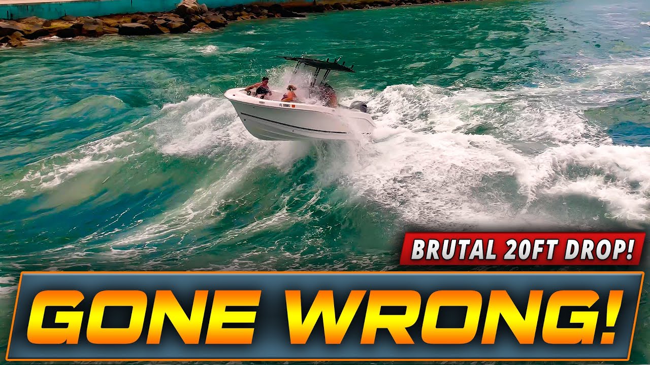 CLUELESS CAPTAIN DESTROYS HIS PASSENGERS AT HAULOVER INLET !! | HAULOVER BOATS | WAVY BOATS