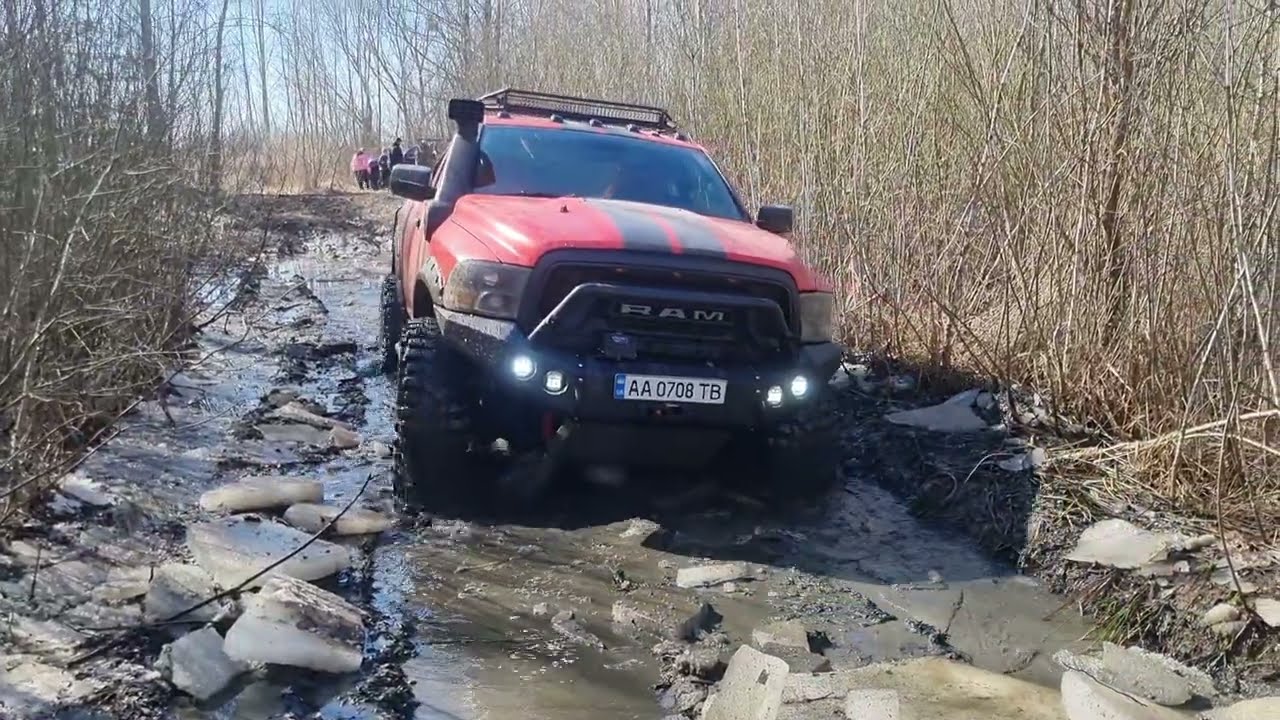 Второй весенний #OFFROAD Нива против ледяного болота