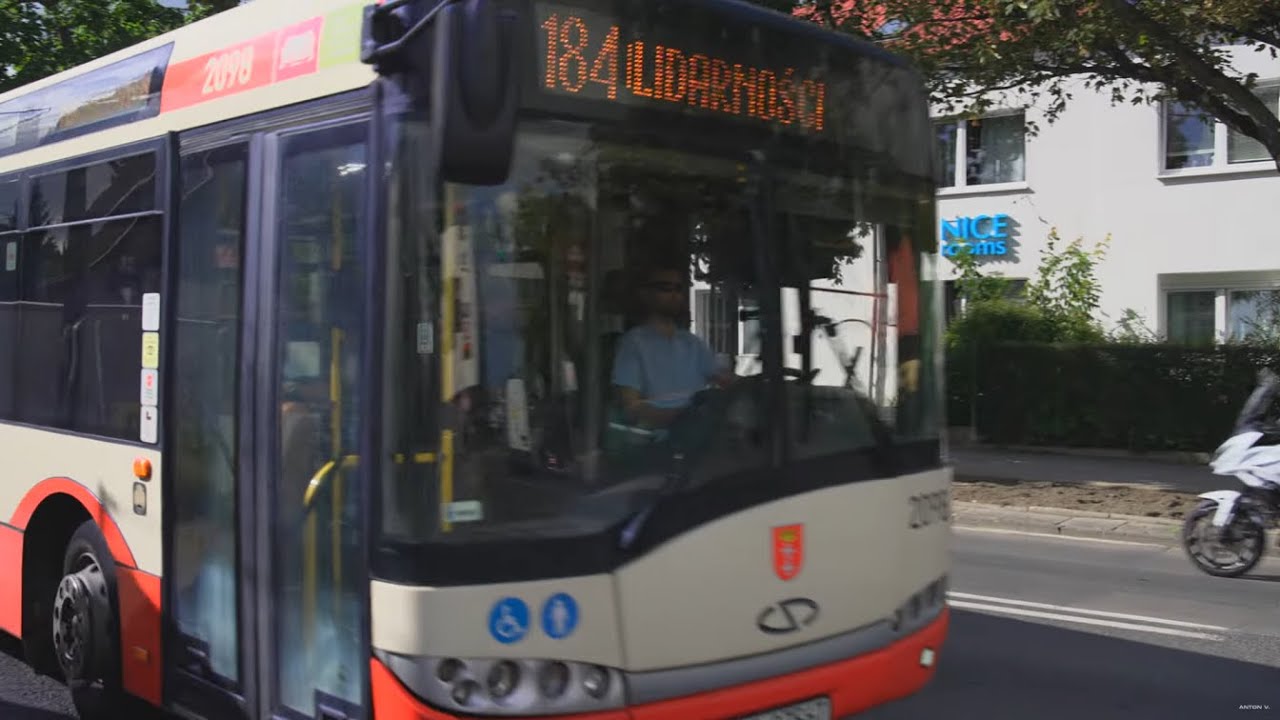 Poland, Gdańsk, bus 184 ride from Wagnera to Plac Solidarności