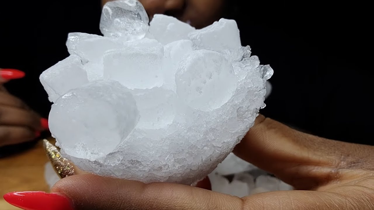 SHAVE CARBONATED ICE CUPCAKES | TOPPED W/ CHICK FIL A ICE | #iceeating #asmr #asmrice