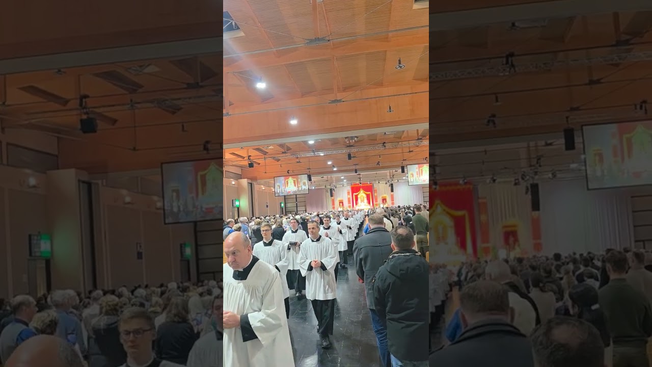 50 ans de sacerdoce de l'abb&eacute; Schmidberger (FSSPX) &agrave; Friedrichshafen 🇩🇪