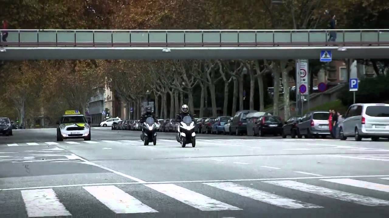 Motos Garage Tv:  Gincana Yamaha Tricity