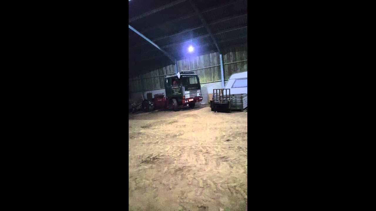Detroit Diesel V8 Bedford TM tractor unit