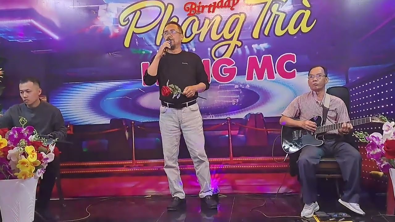 THỊ TRẤN VỀ ĐÊM- Trình bày: TẤN THÀNH