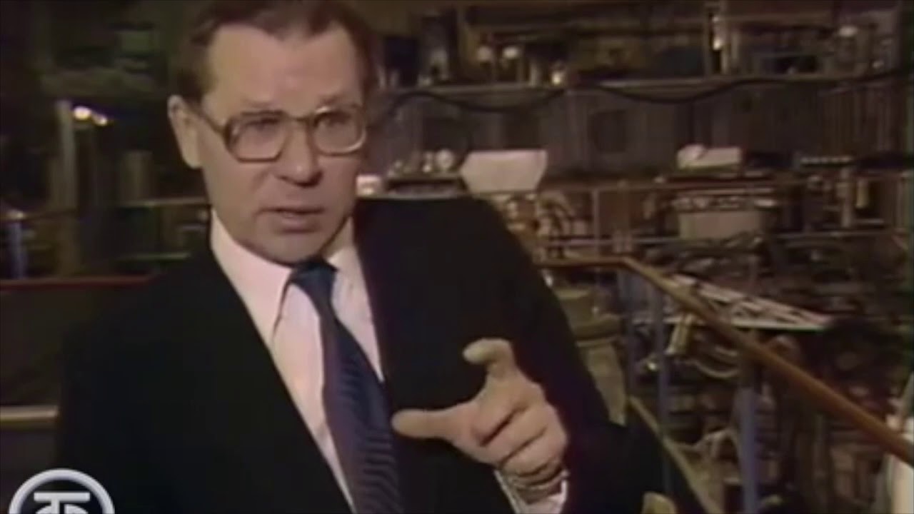 Valery Legasov RARE Part 2 1983 Science talk - Академик Валерий Легасов - English Subtitles
