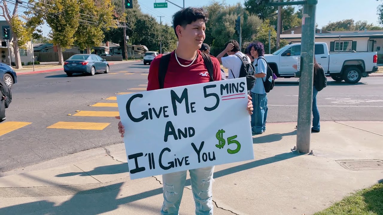 Spreading The Góspel At A High School
