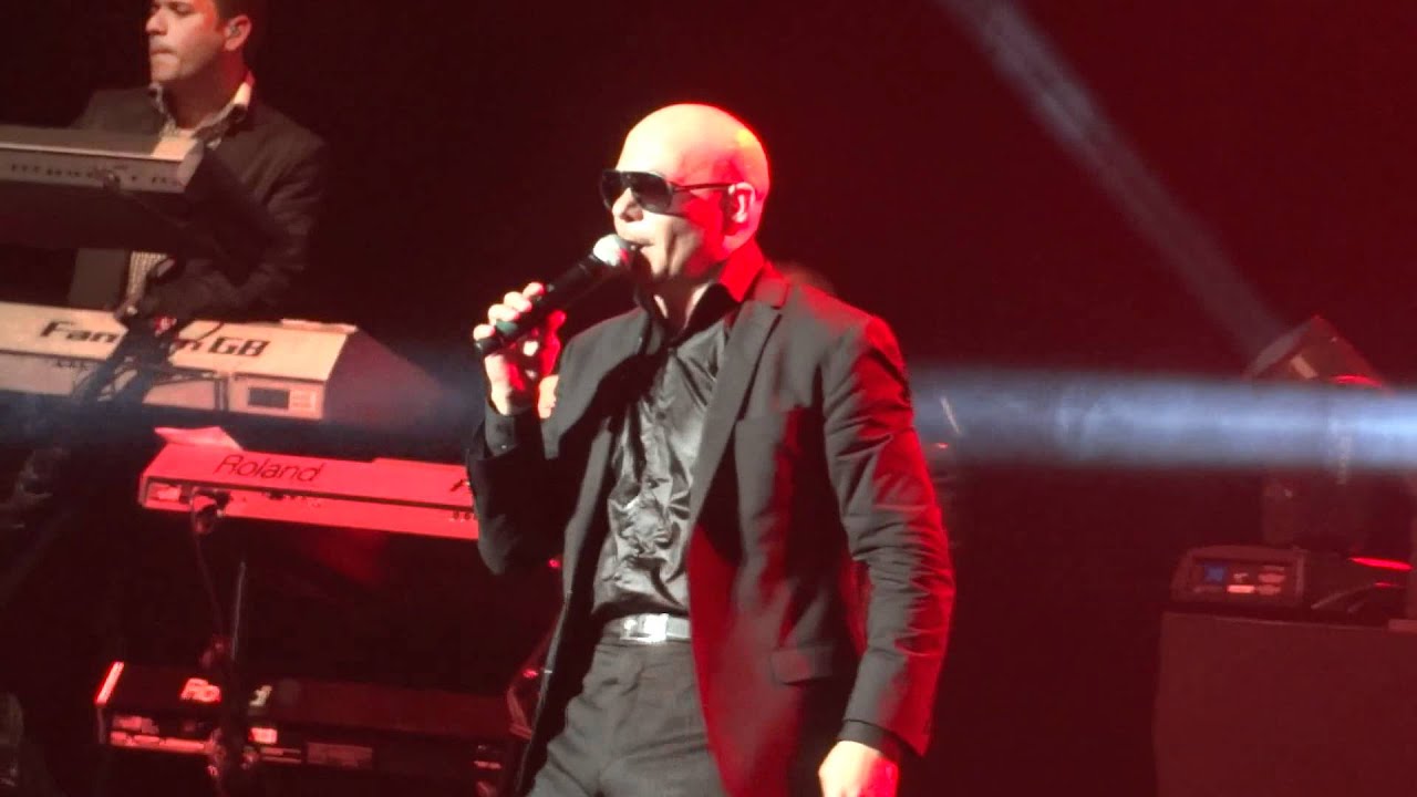 Pitbull Hotel Room Service Live Montreal 2012 HD 1080P