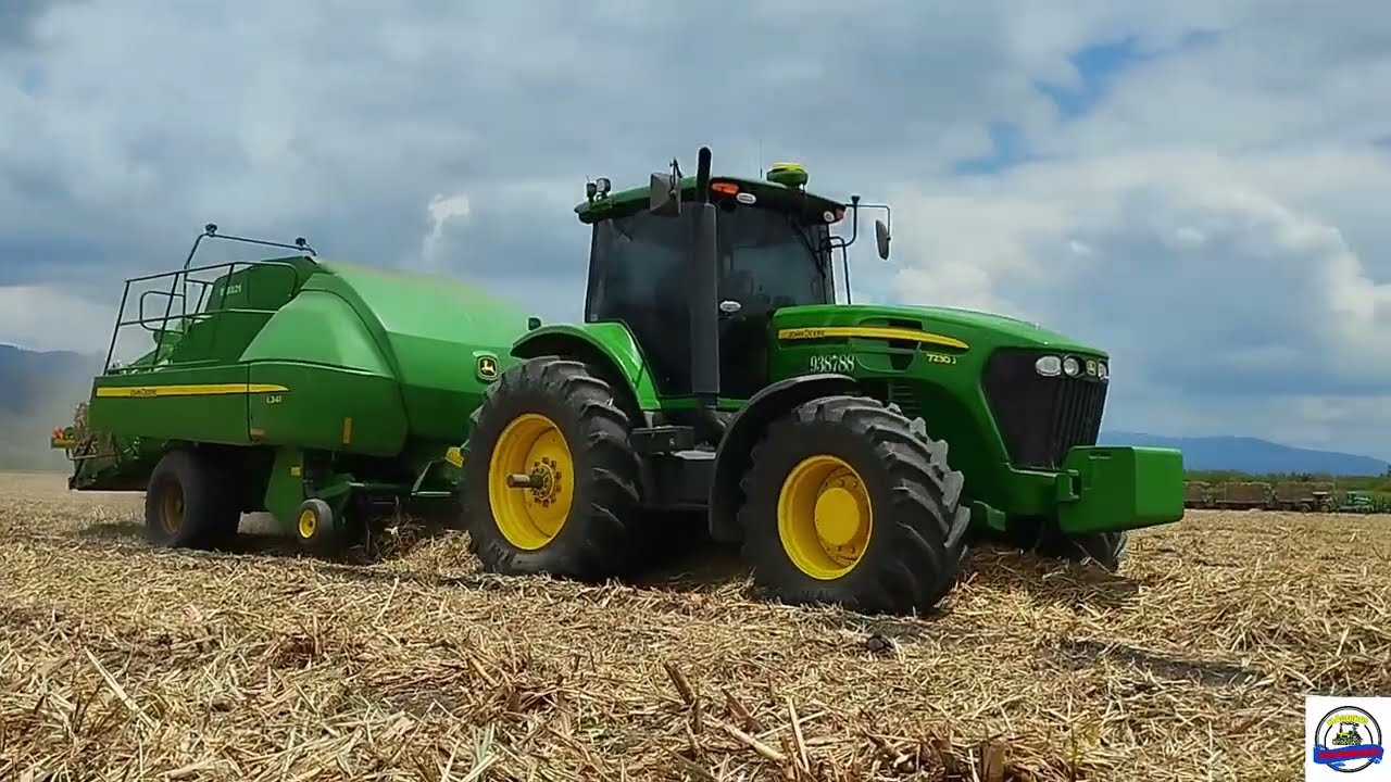 Haciendo Fardos Con Equipos JOHN DEERE ENFARDADORA L341
