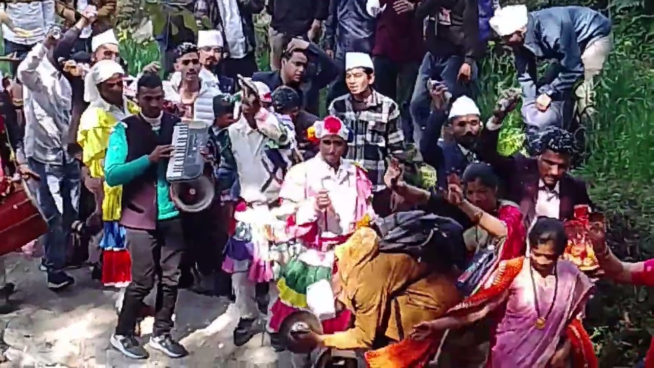 महरगाडी पालना धूरा टू लाथी की शादी काफी रोमांचक कारी रही।