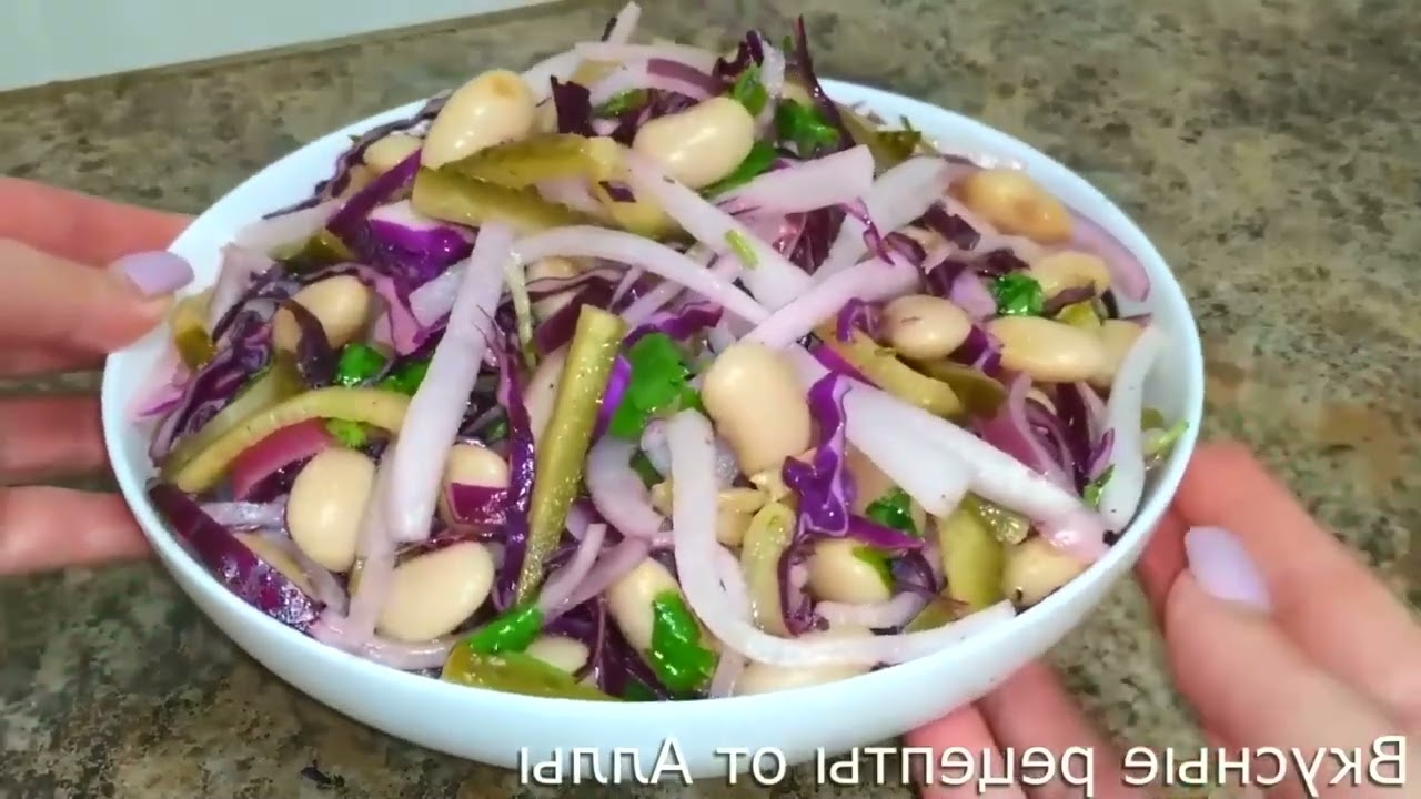 Knackiger KOHLRABI-SALAT mit ERDNUSS-Dressing – Einfach, lecker & gesund! 🥜🥗
