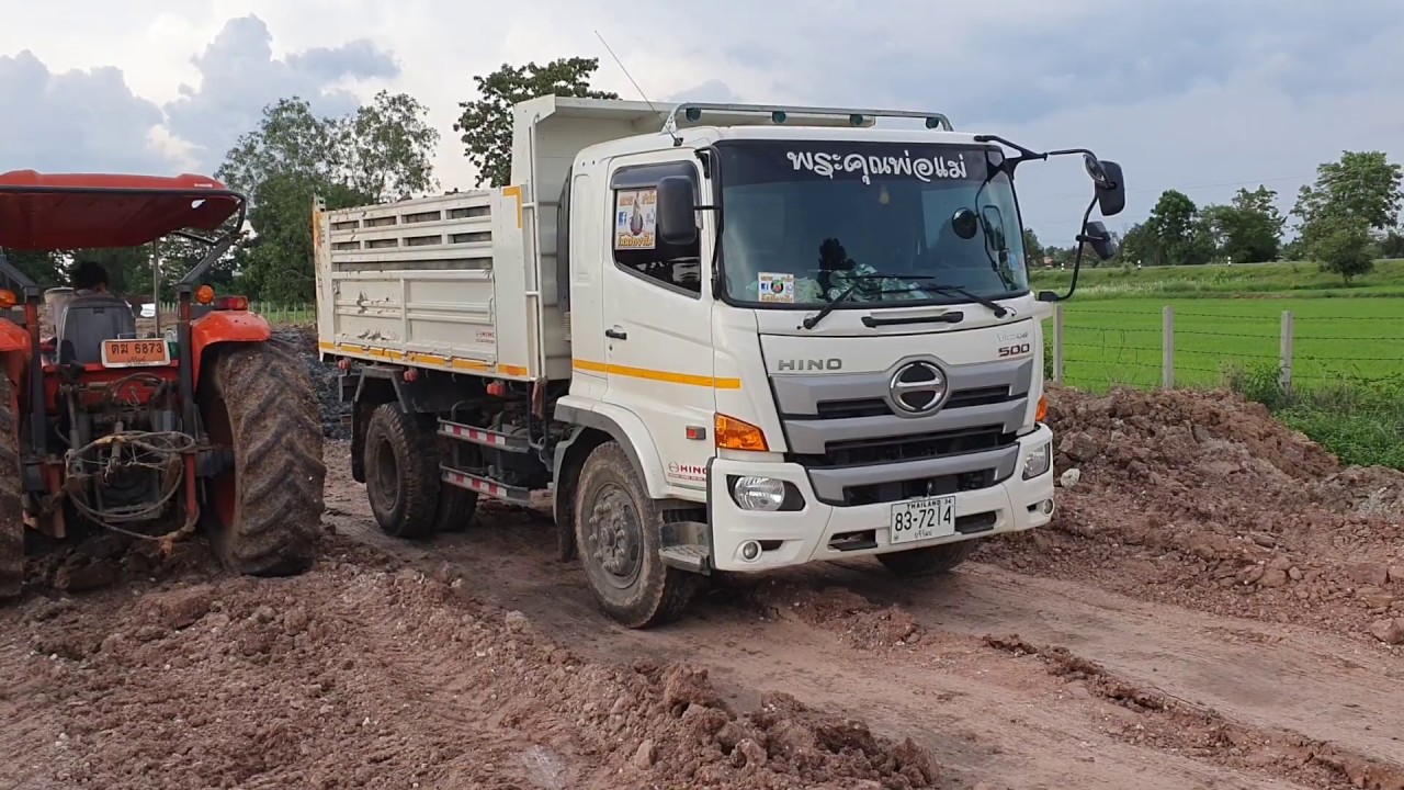 Hino victor 500 หกล้อยางพัน สวยงามครับ งานนี้เล่นขี้ตม