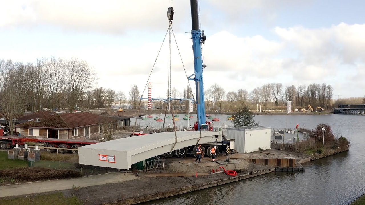Smart Circular Bridge: Un pont high-tech construit avec du lin | General Information | French