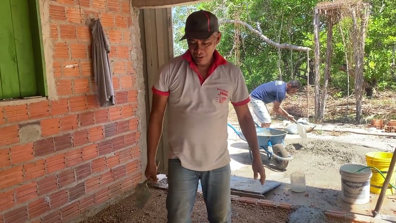 Começo do piso da casa da minha mãe 