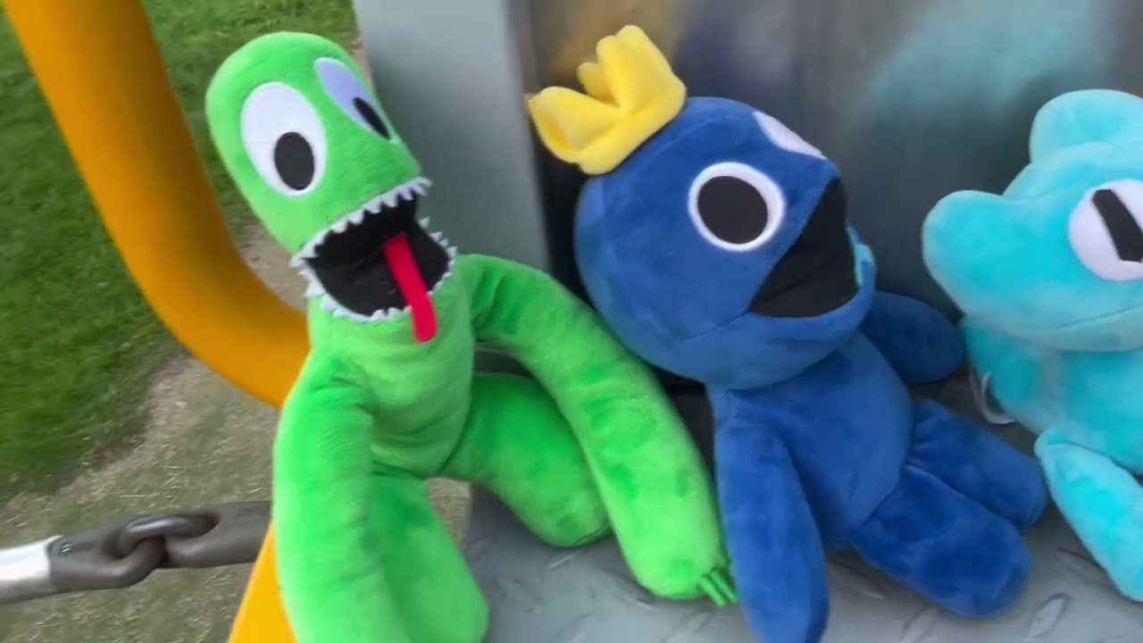 Rainbow friends go to the park 2 (disaster struck)