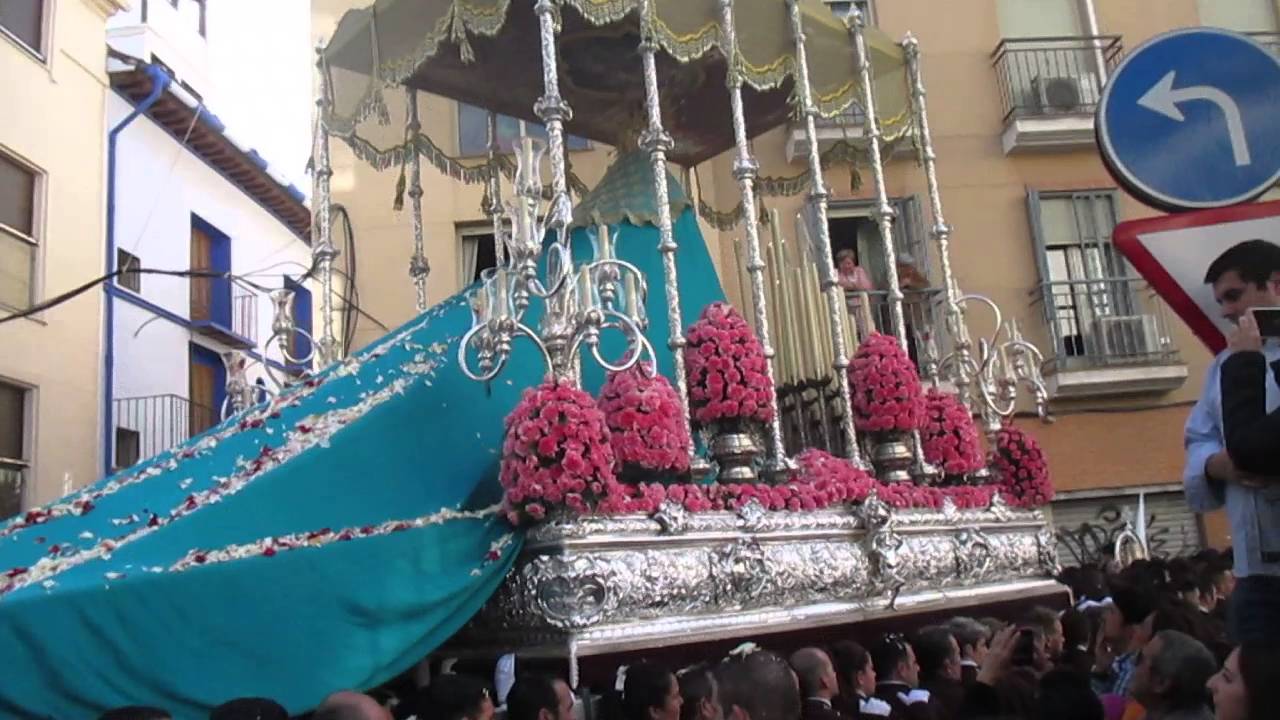 PETALADA DULCE NOMBRE PLAZA MONTAÑO  MÁLAGA 2016