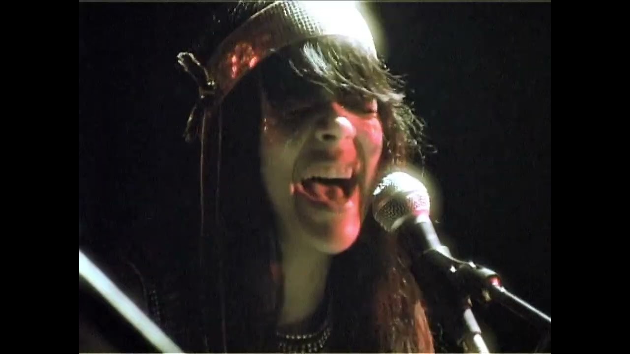 Bat For Lashes: I Saw A Light Live at Komedia 2006