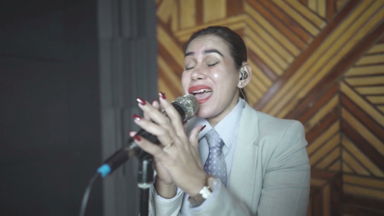 TROUITJCE (Cover) - Skyfall by ADELE
