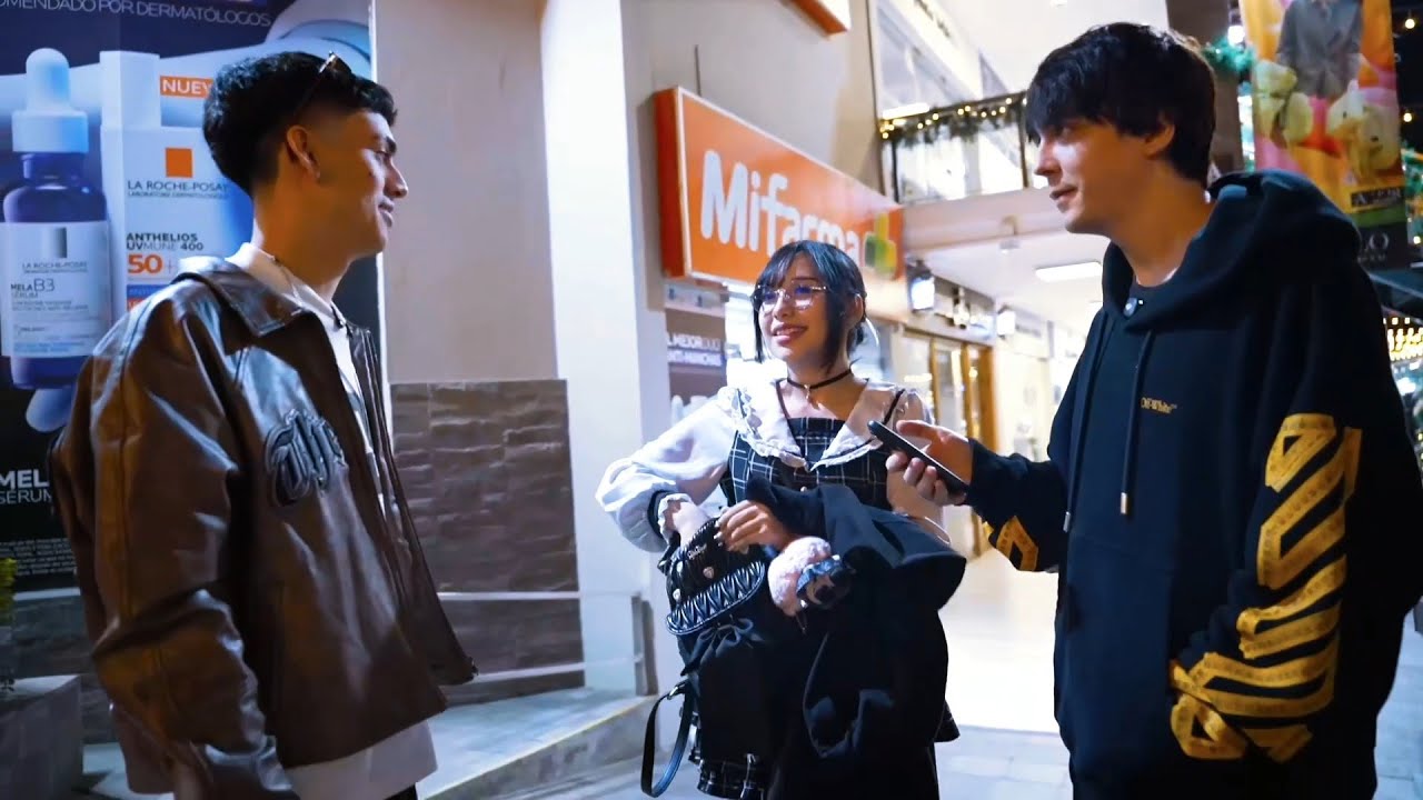 MAC SE PASA DE NOVELERO CON MATT - CONOCE A SERAPHINE