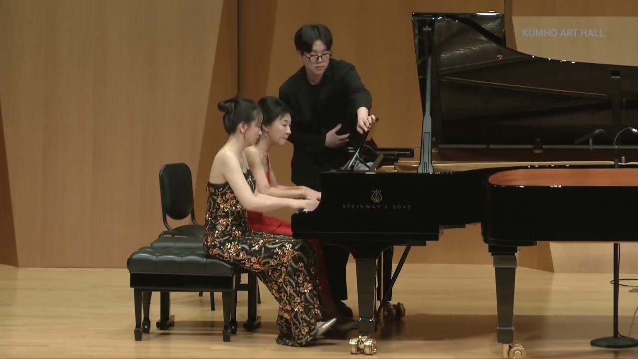 Shaun Choo Piano Fiestravaganza for 4hands by Minja Shin and Soo-Yeon Ham