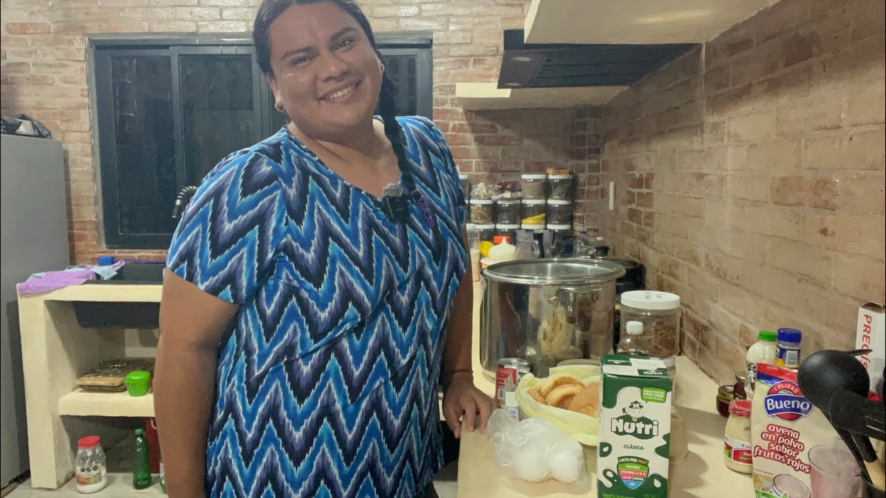 Cocinando un budín a baño María #Ricuraaa 🙌🏻