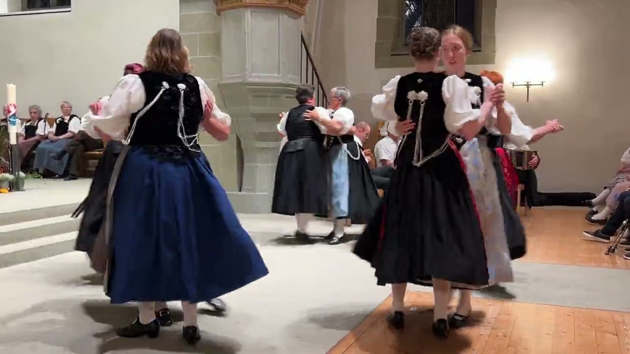 Trachtengruppen Utzenstorf und Kirchberg