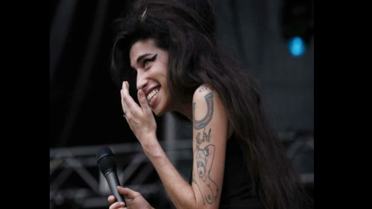 Amy Winehouse - Pictures.